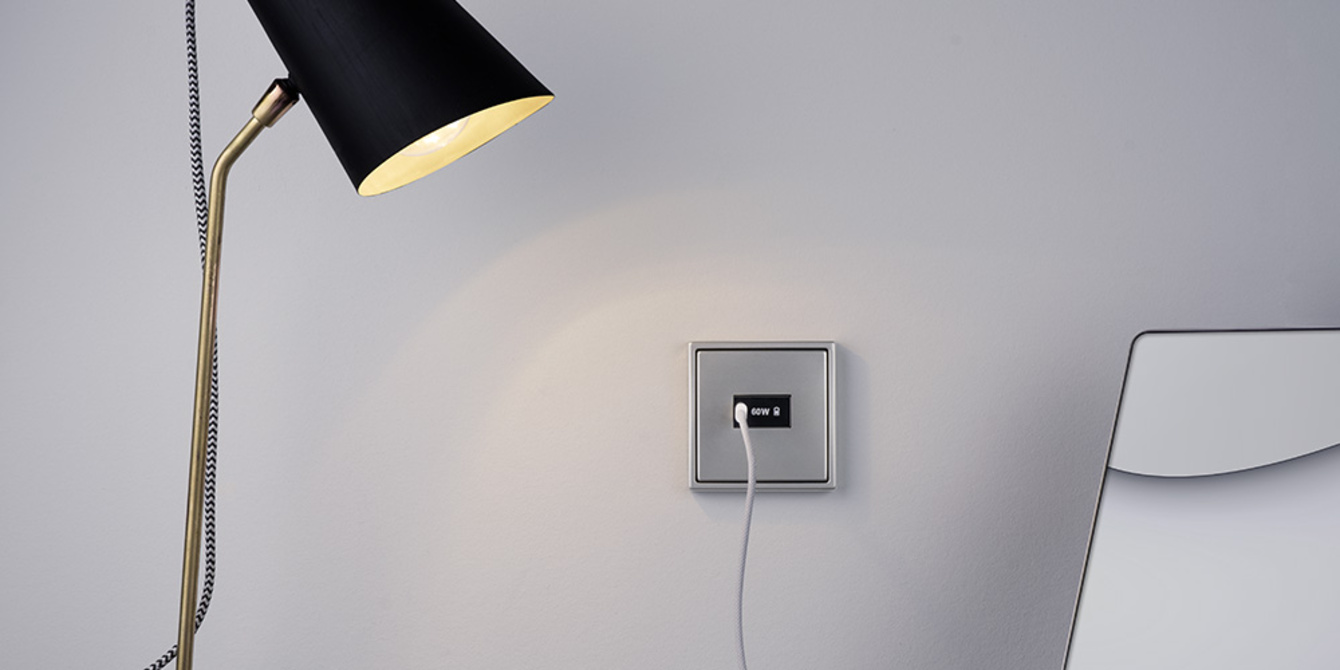Ladegerät USB PD 60 bei SENEL Elektrotechnik in Bruchköbel