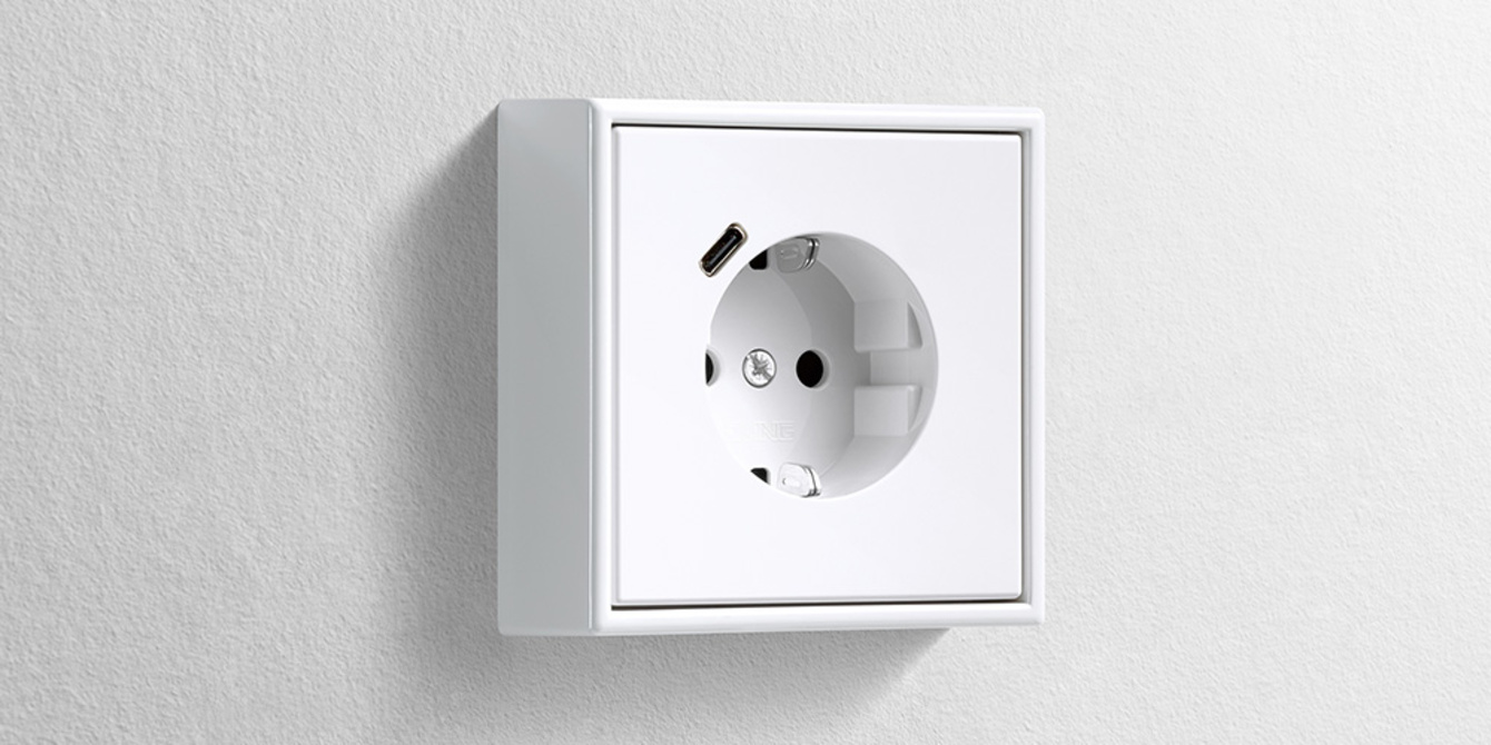 Erweiterter Anschlussraum für die Nachrüstung bei SENEL Elektrotechnik in Bruchköbel
