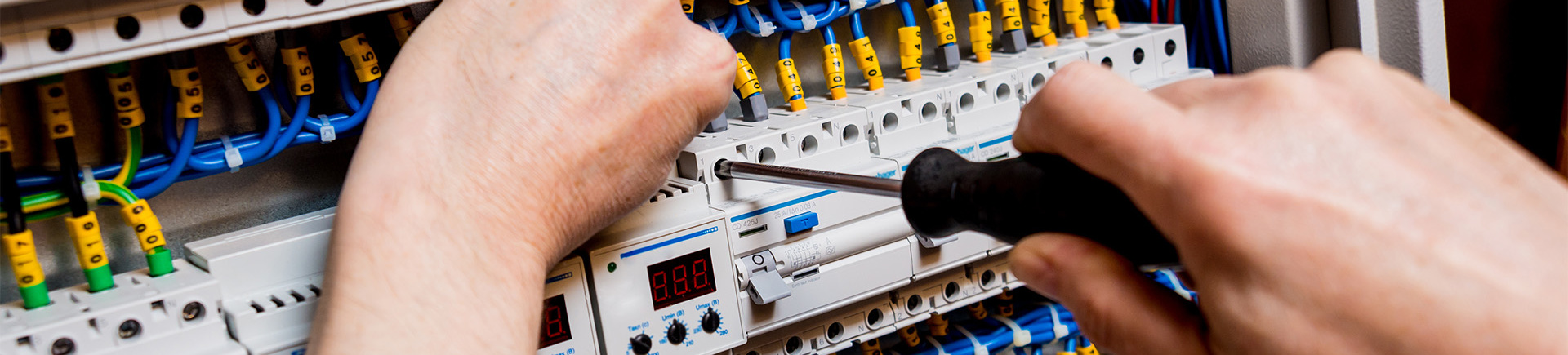 SENEL Elektrotechnik in Bruchköbel